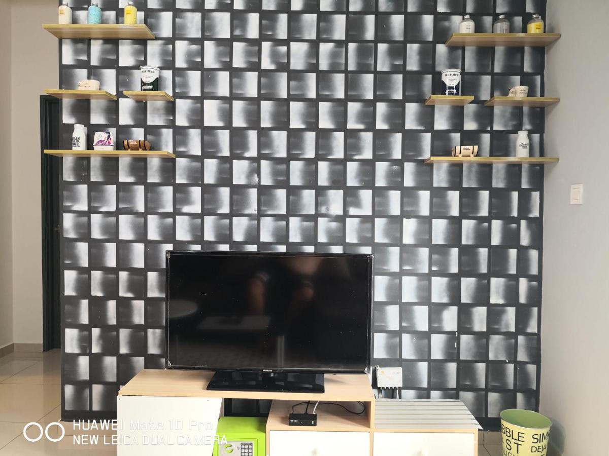 Mcz Homestay Ipoh Town 2Room 7Pax Free Wifi Екстер'єр фото